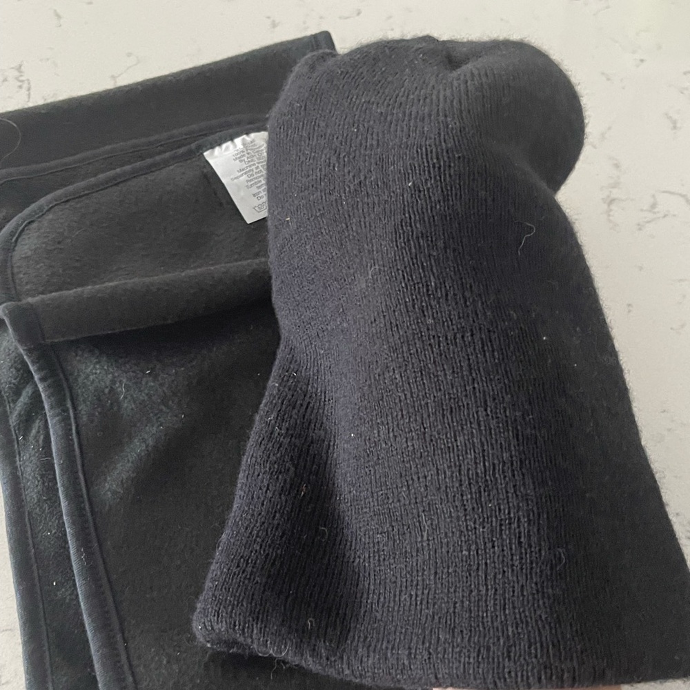 North End Scarf & Hat